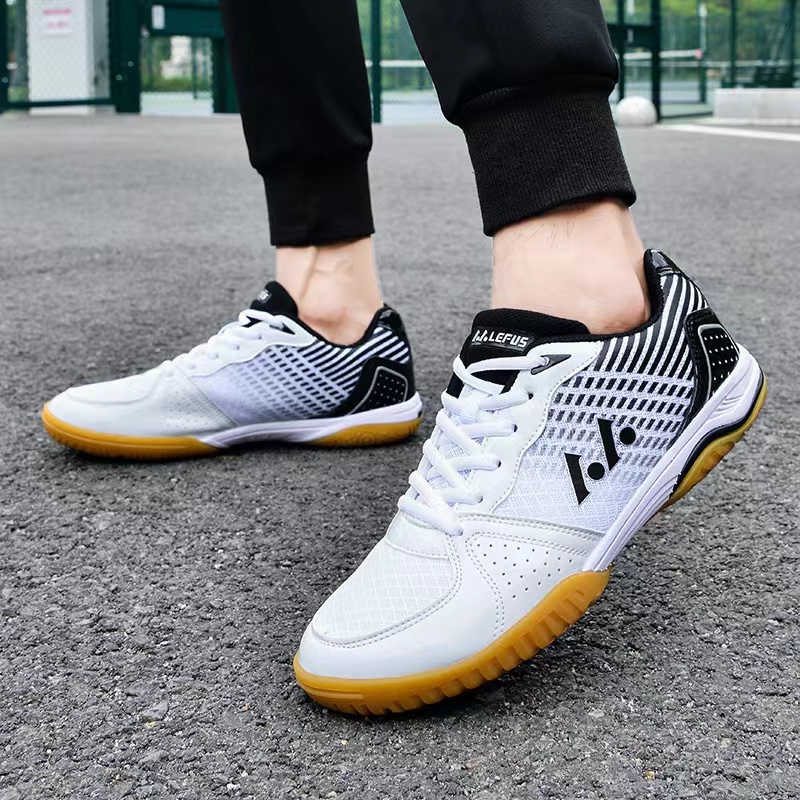 LEFUS Quality Men Women's Badm - Badminton Center บทวิจารณ์และราคา
